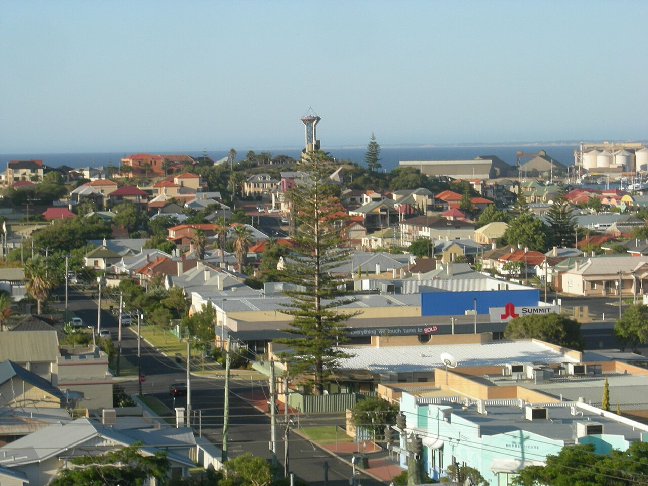 Wardandi Wanil opens its gallery doors in Bunbury