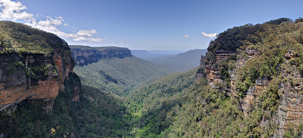 Dharug custodians and researchers map heritage from the air
